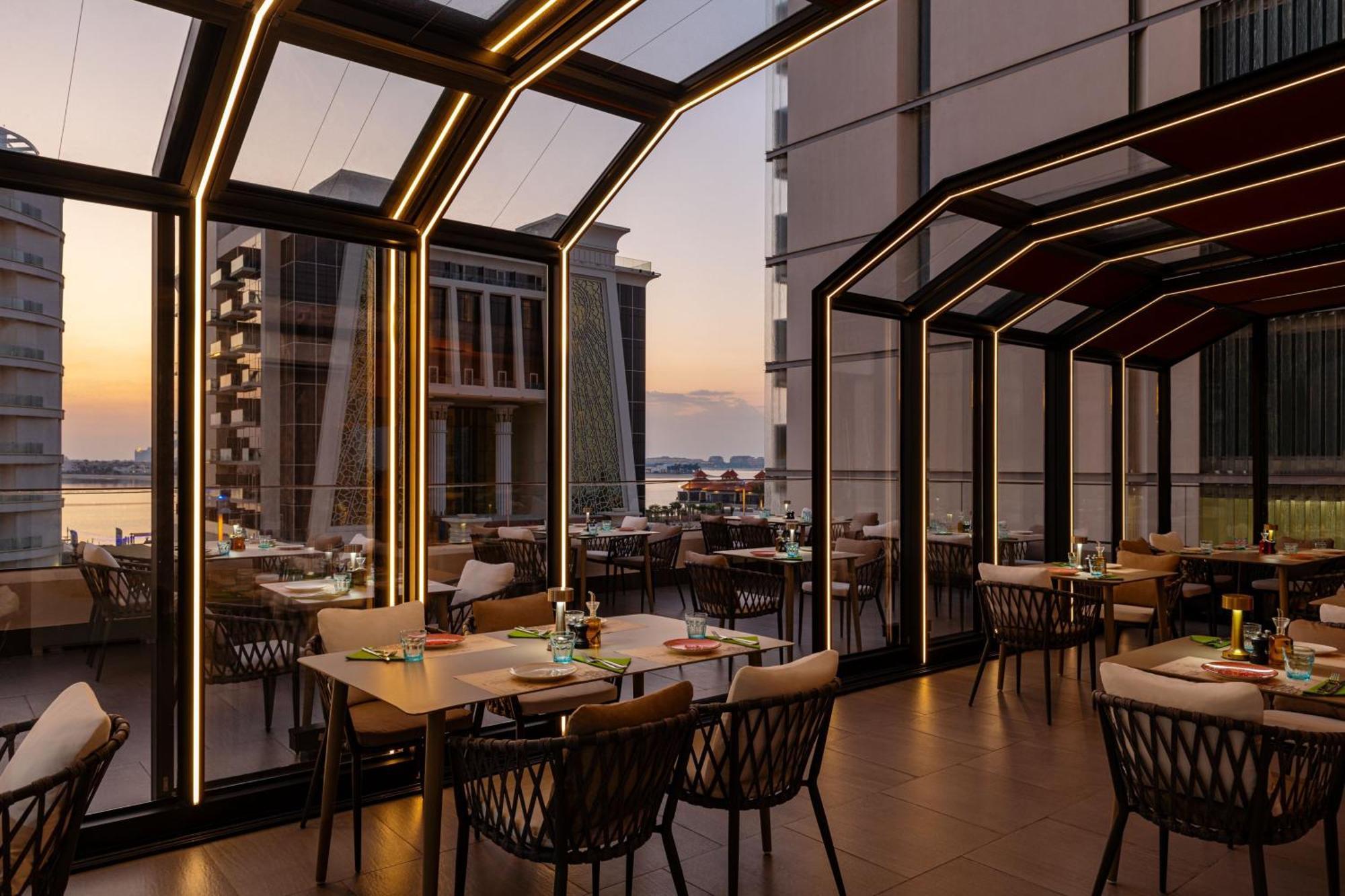 Aloft Palm Jumeirah Dubái Exterior foto