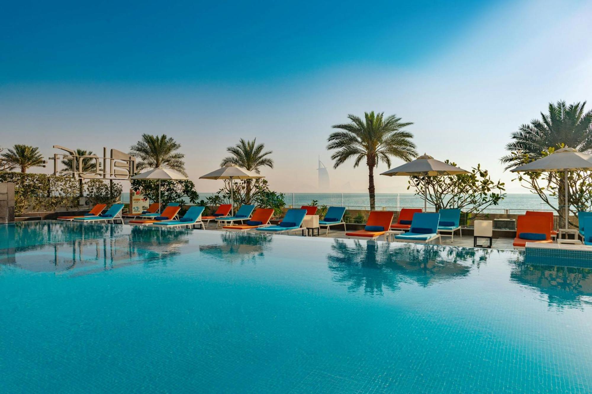 Aloft Palm Jumeirah Dubái Exterior foto